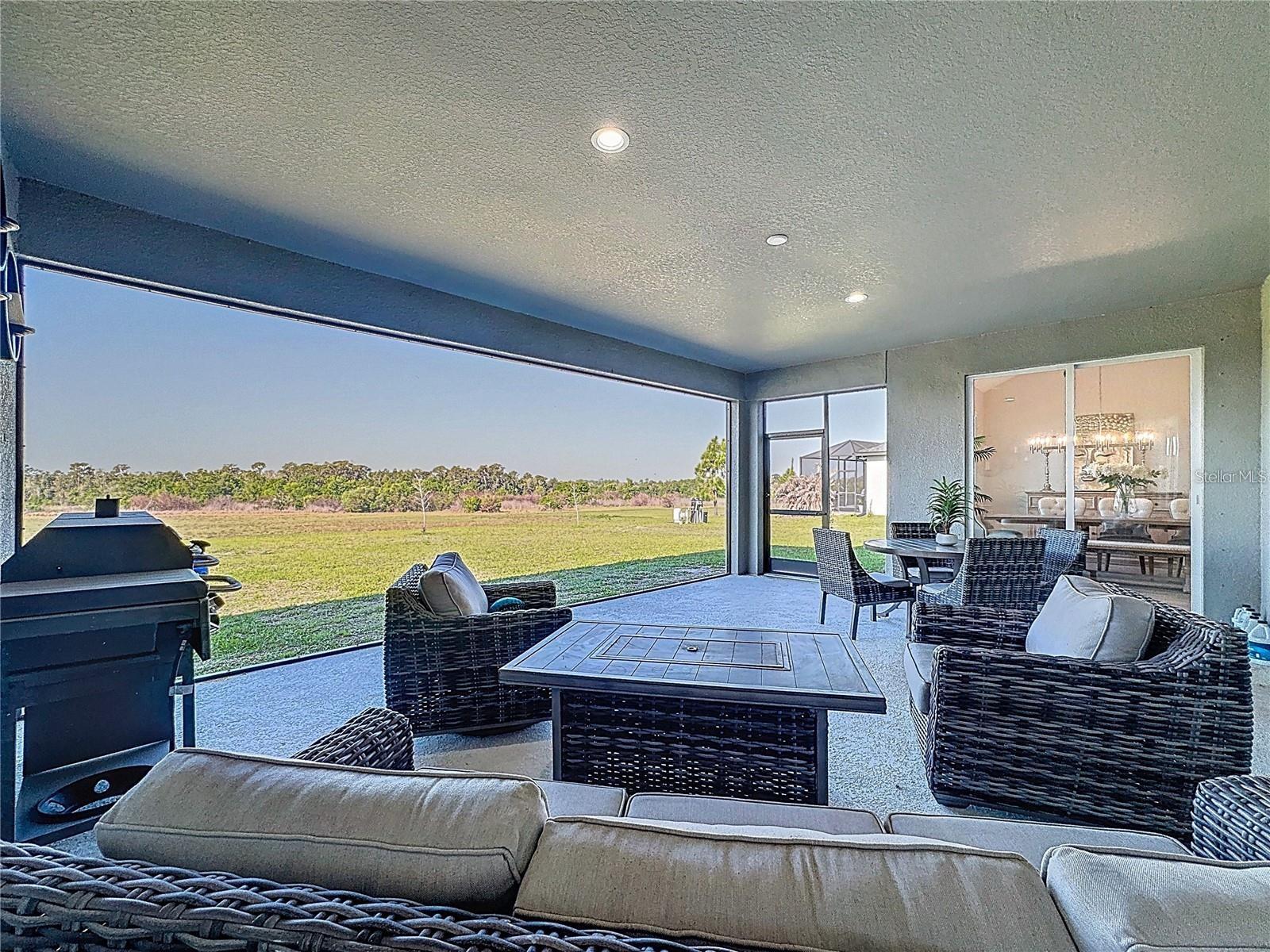 5216 LAKE VENICE DR — photo 37