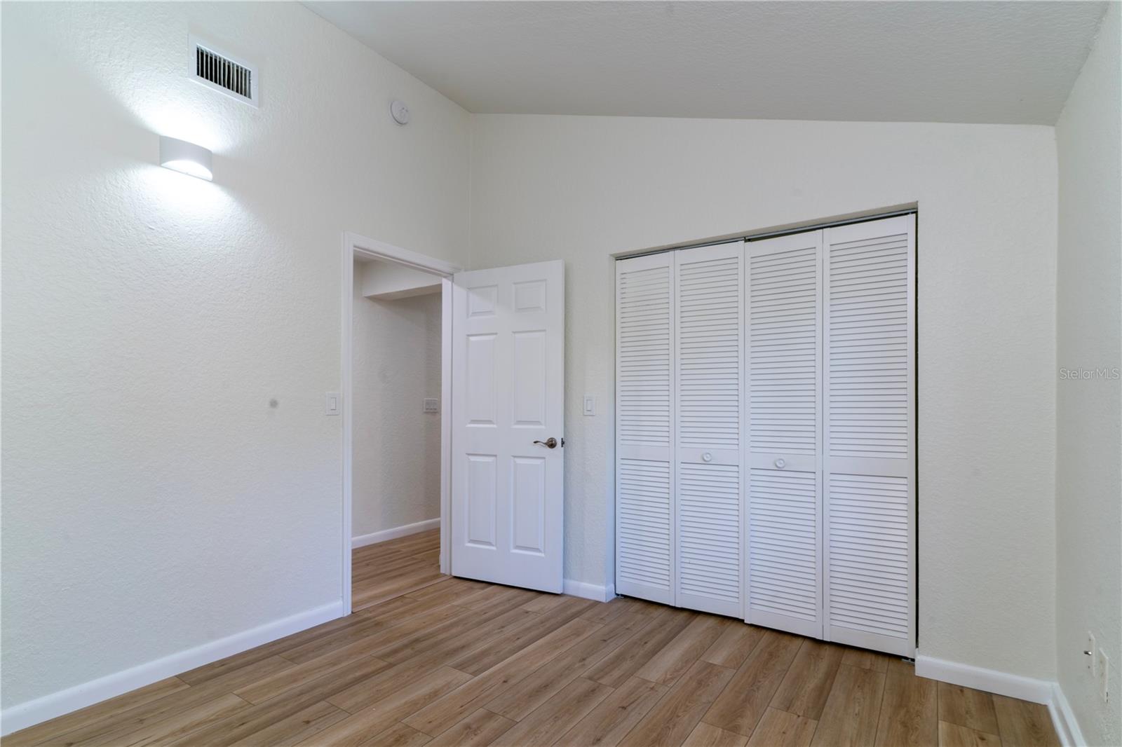 1395 DAVIS RD — photo 27