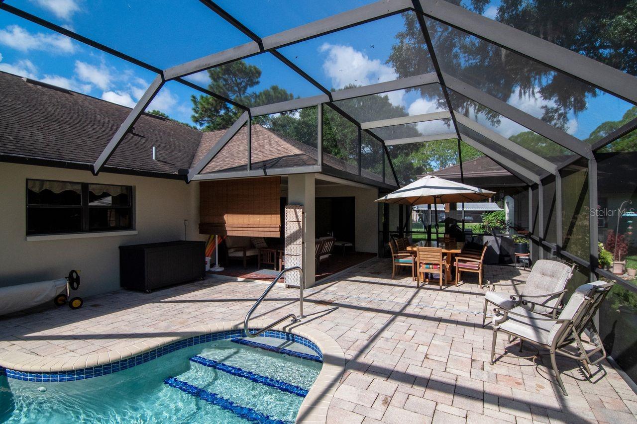 17535 WELLFIELD CT — photo 36