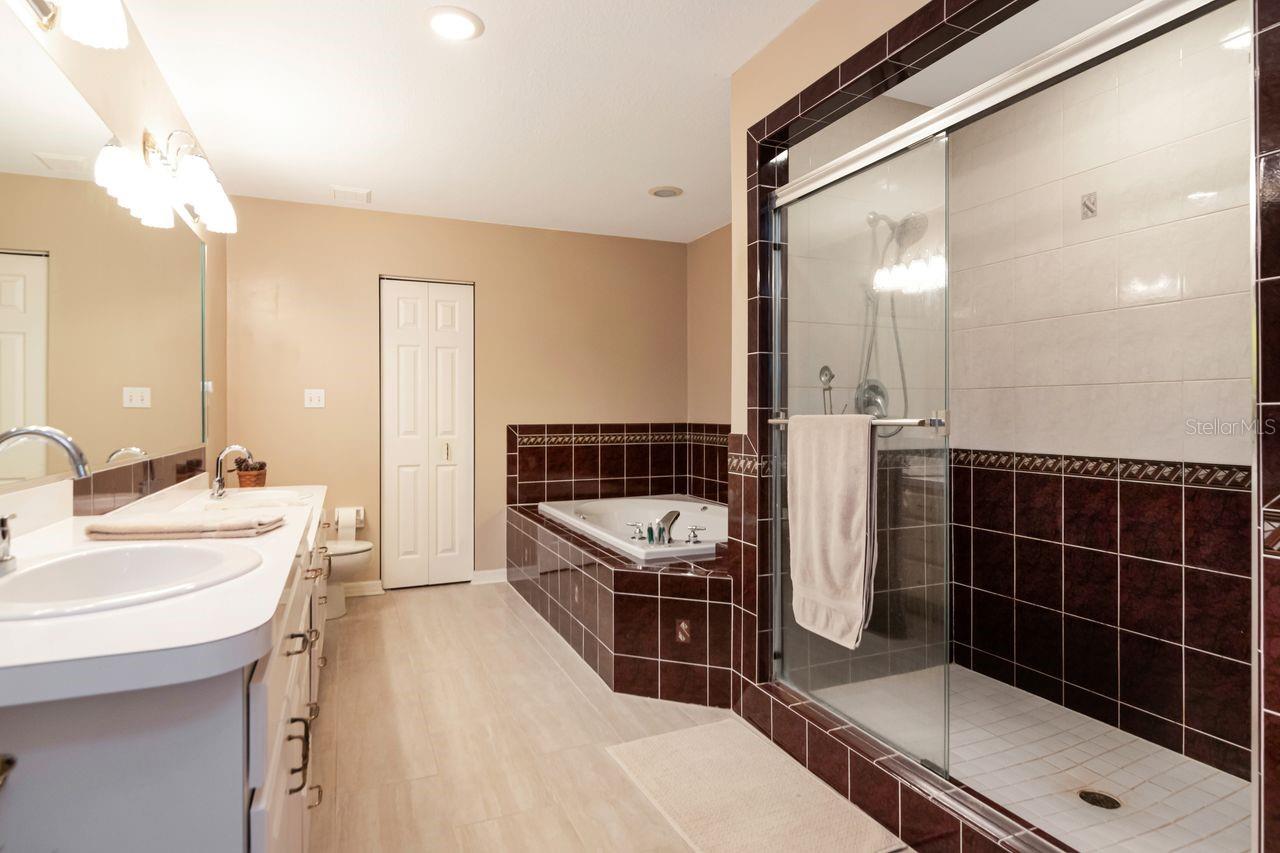17535 WELLFIELD CT — photo 25