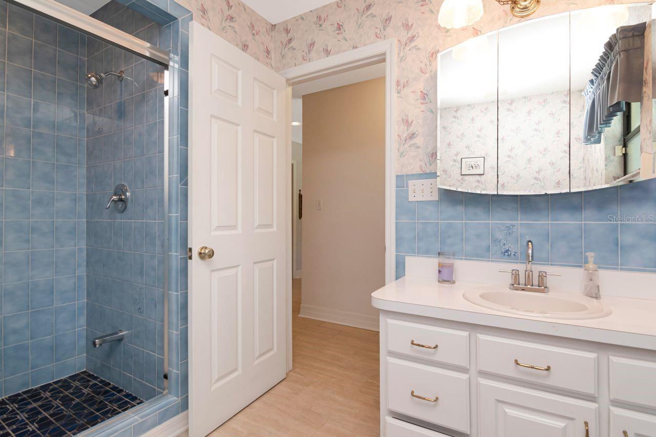 17535 WELLFIELD CT — photo 33