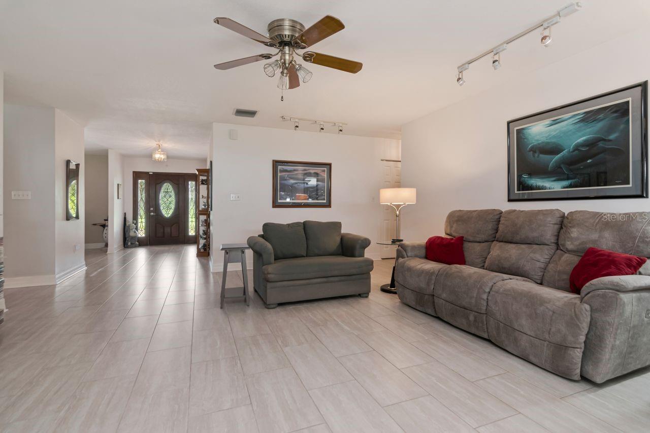 17535 WELLFIELD CT — photo 8