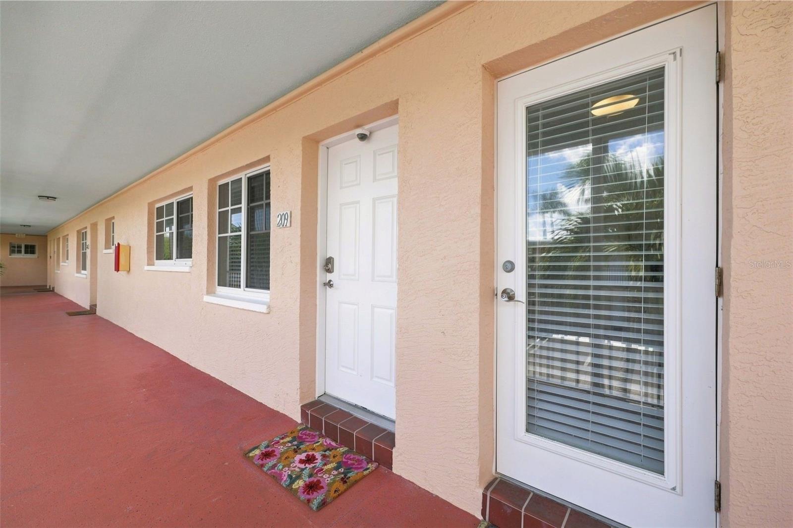 19417 GULF BLVD #C209 — photo 3