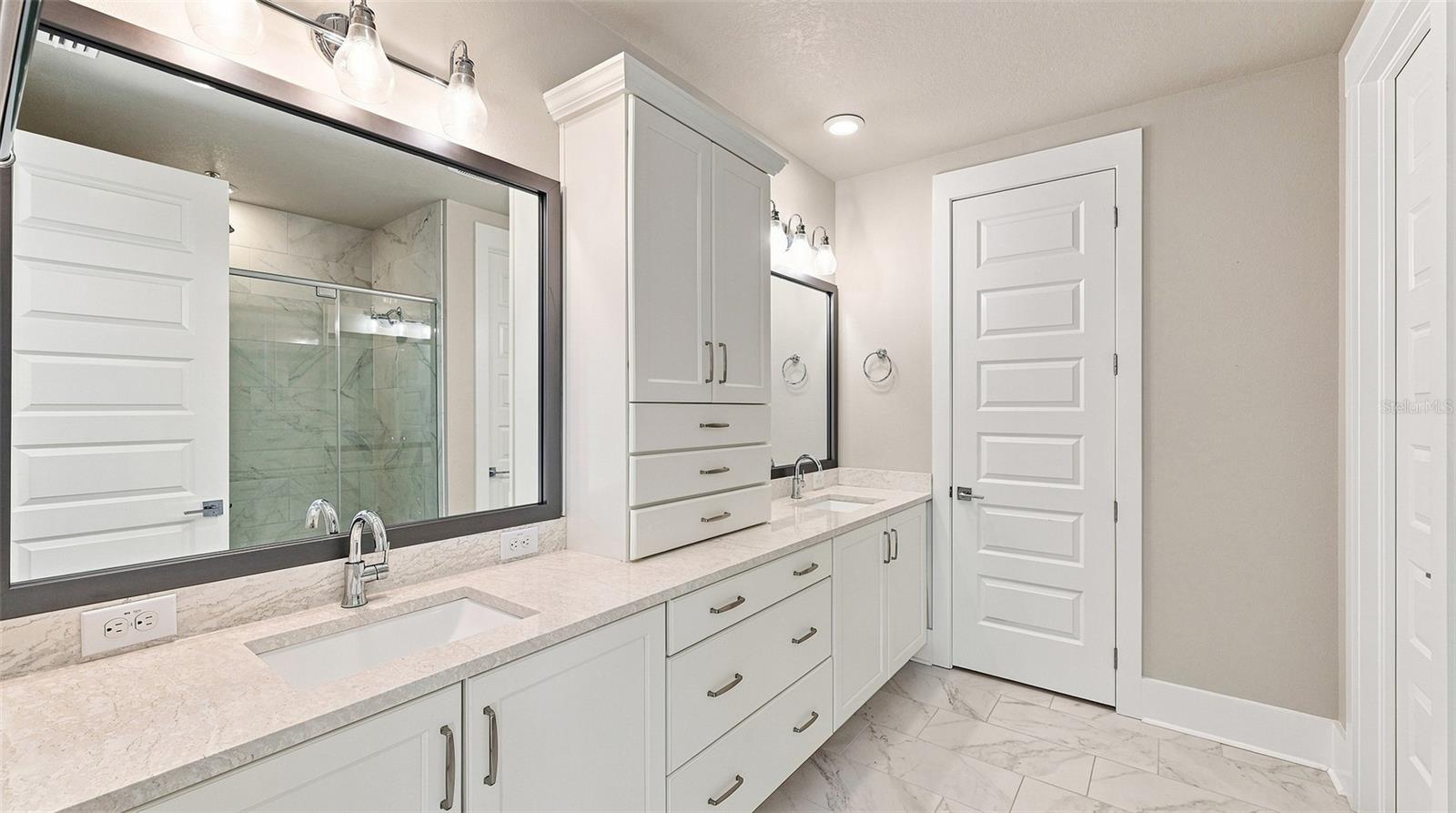 516 LAUREL PARK DR — photo 30