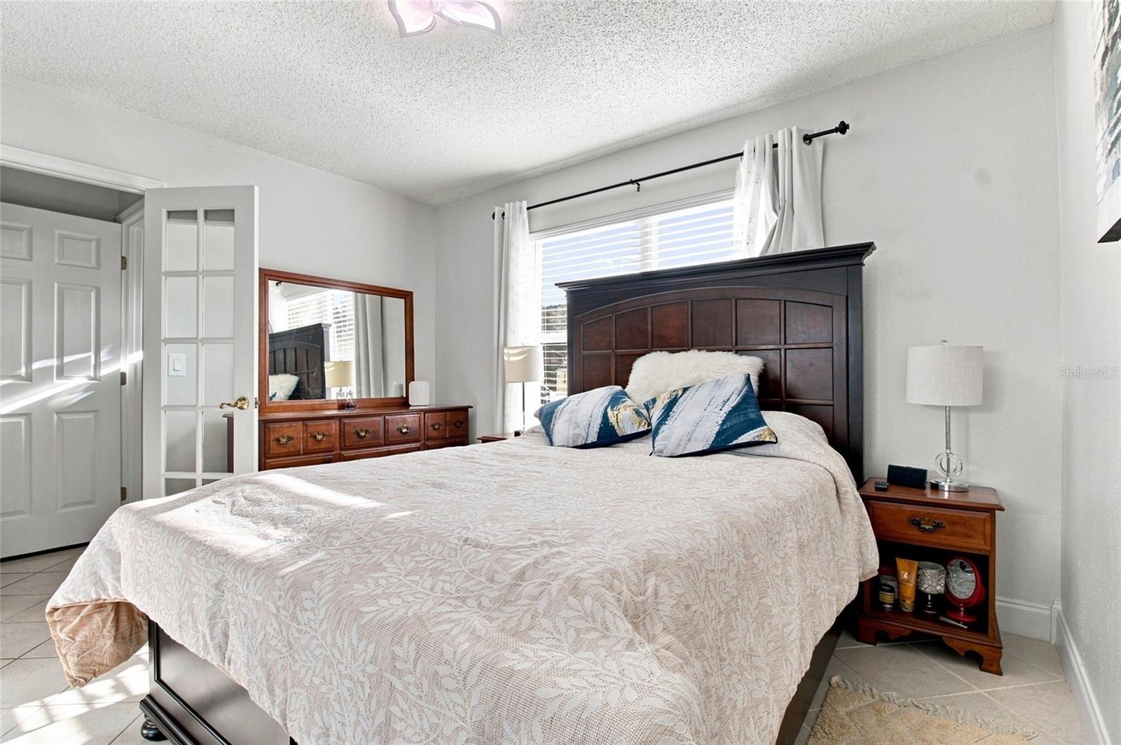 5304 BRADBURY CT — photo 8