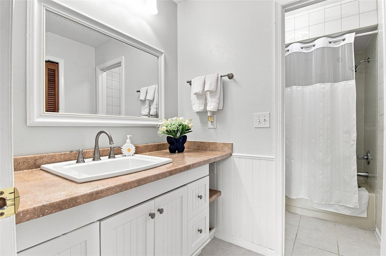 5304 BRADBURY CT — photo 27