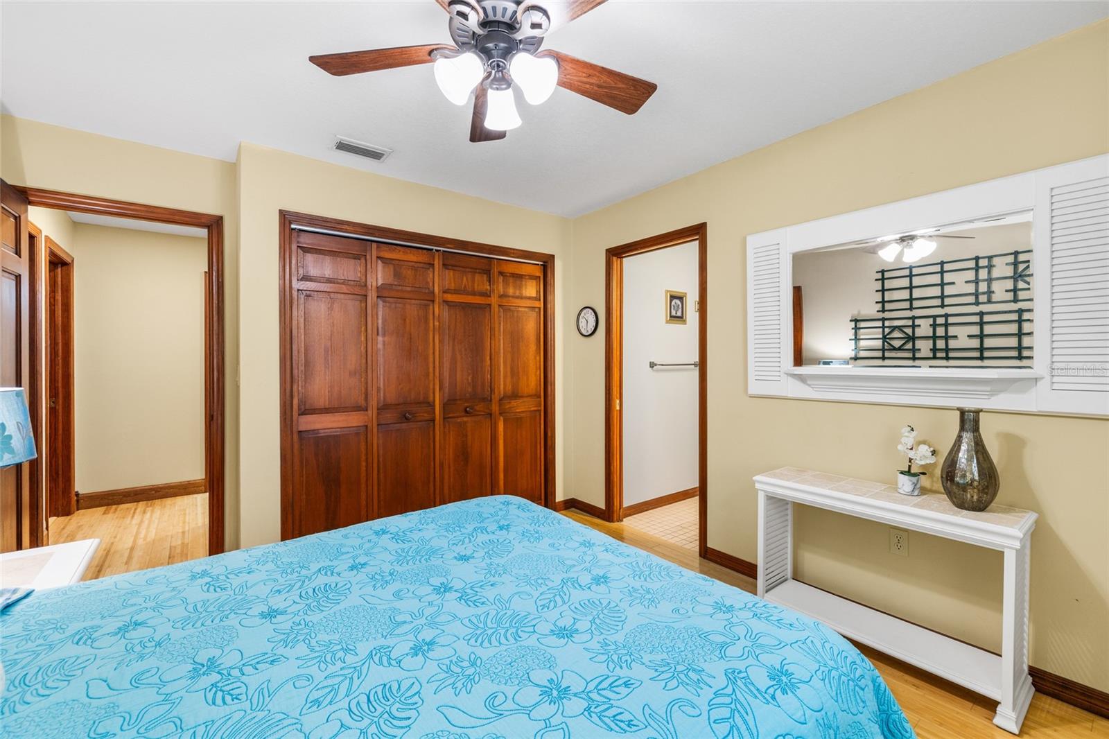 2707 WESTCHESTER DR N — photo 38
