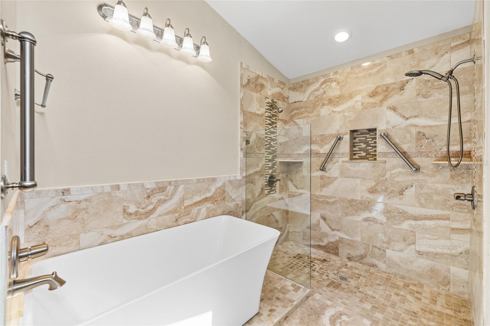 2707 WESTCHESTER DR N — photo 30