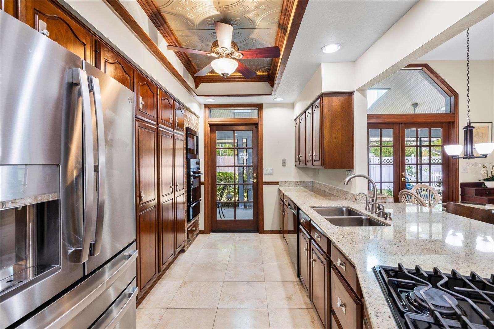 2707 WESTCHESTER DR N — photo 18