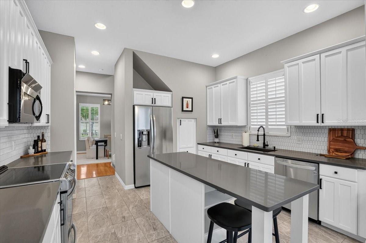 9830 W PARK VILLAGE DR — photo 21