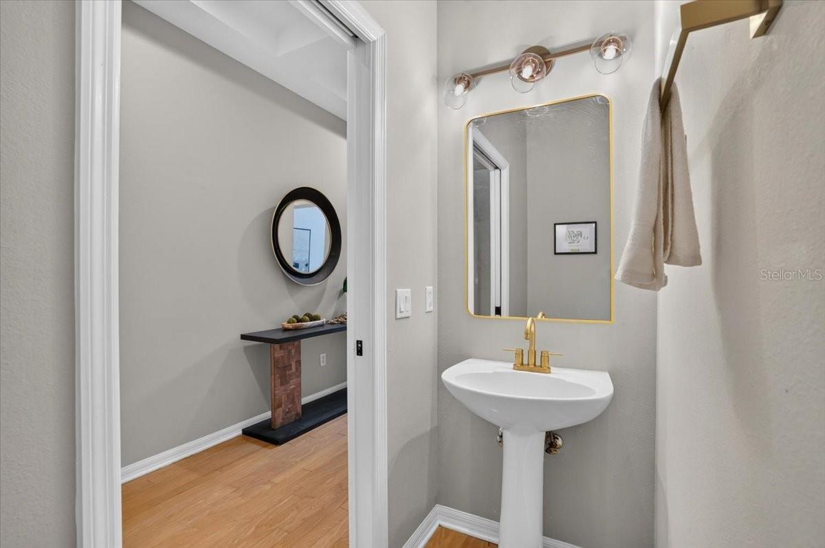 9830 W PARK VILLAGE DR — photo 23