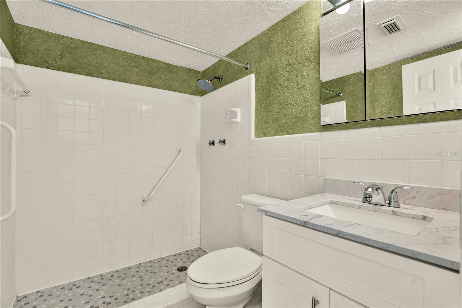 283 104TH AVE #106 — photo 17