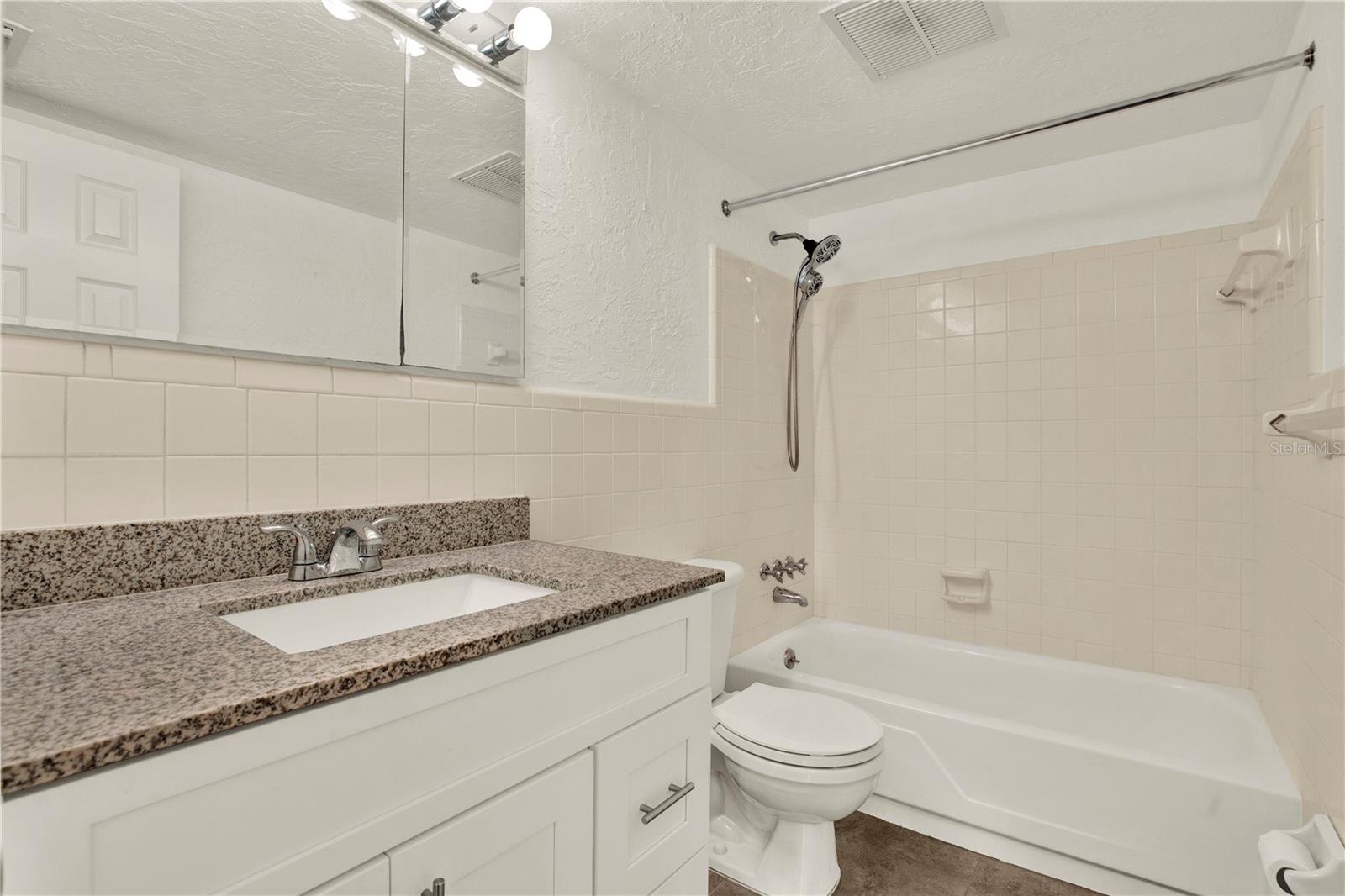 283 104TH AVE #106 — photo 21