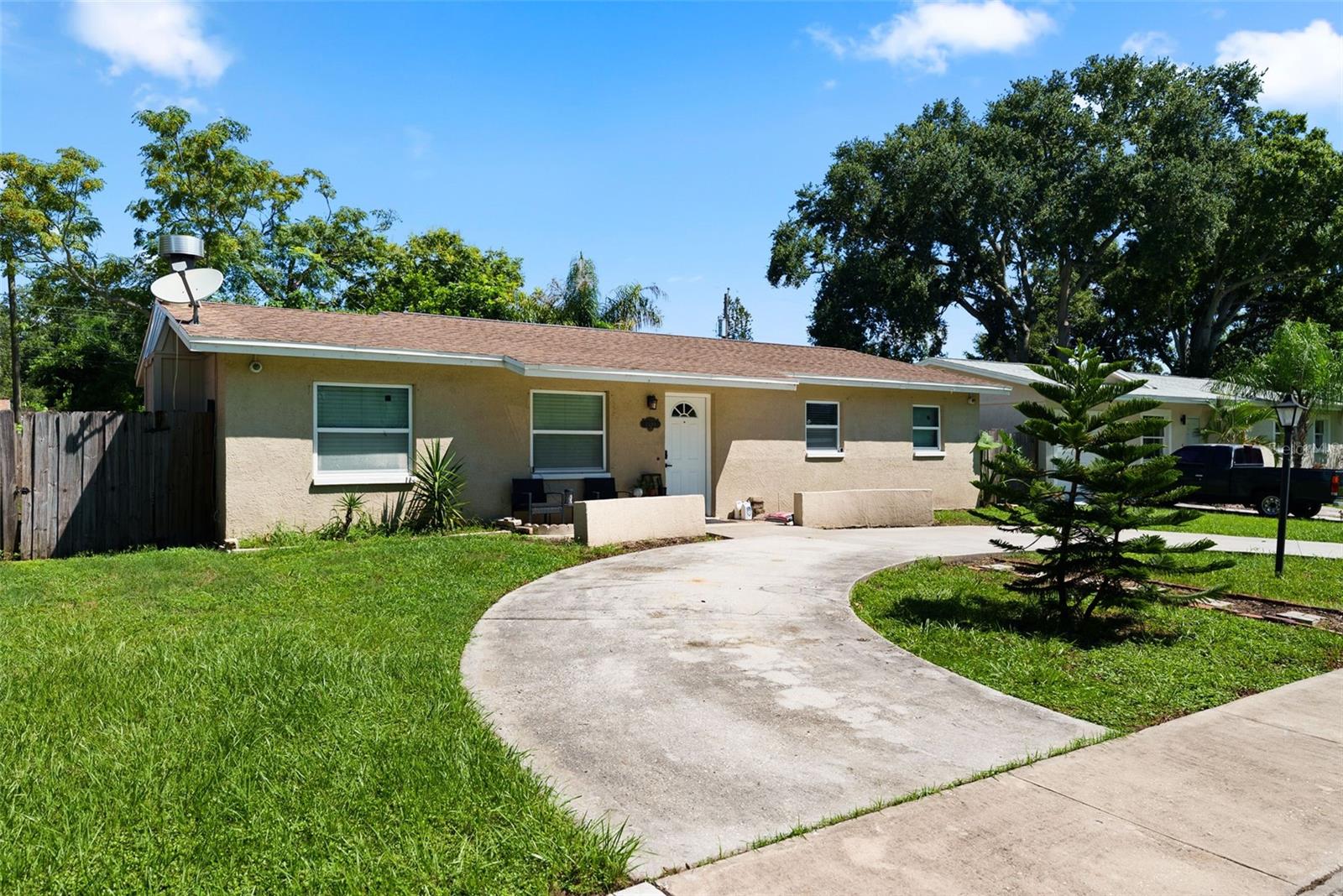 11199 TEMPLE AVE — photo 35