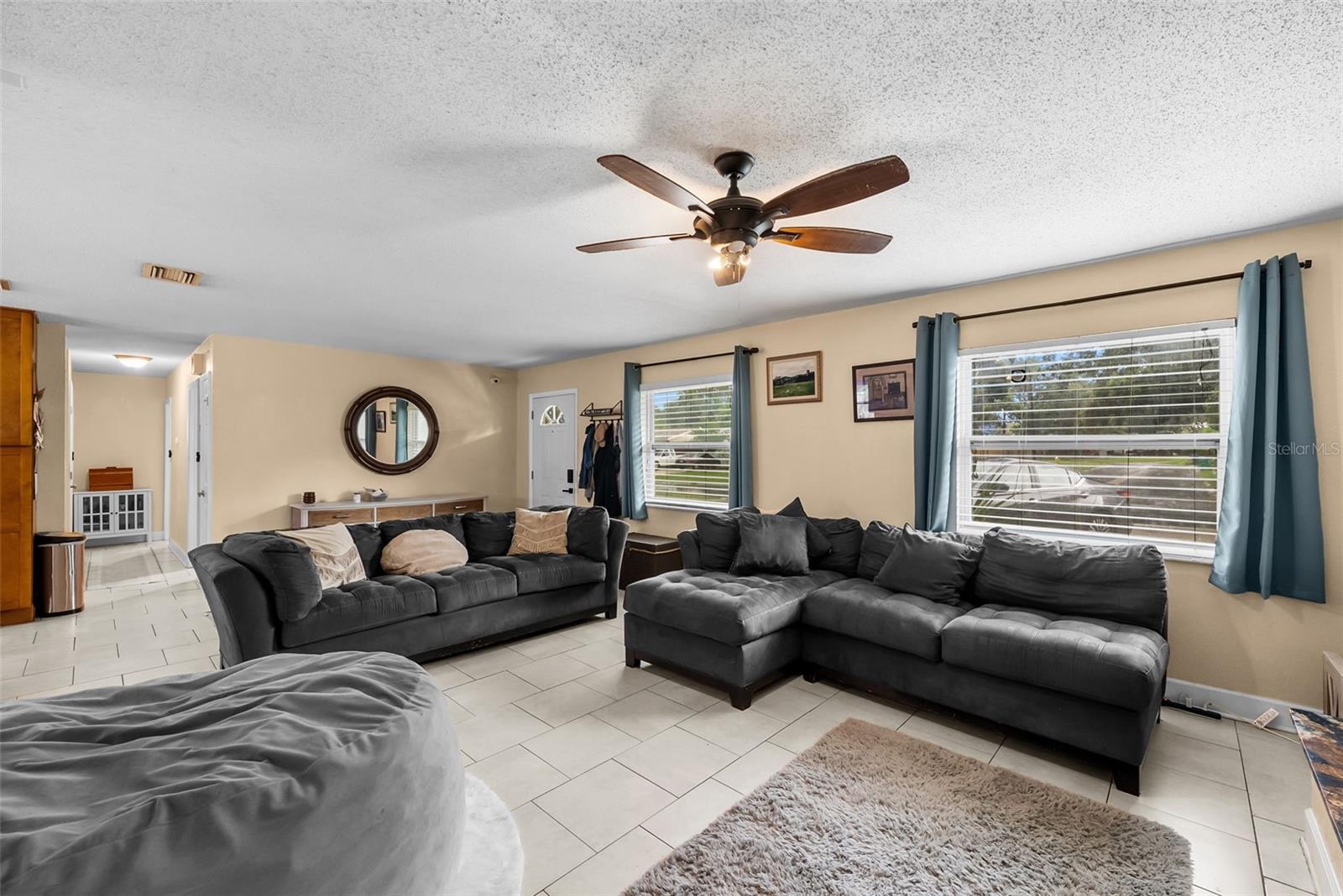 11199 TEMPLE AVE — photo 8