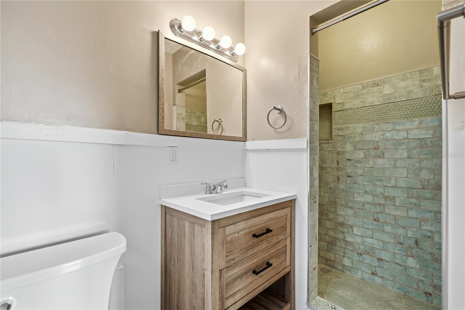 3860 BELLE VISTA E — photo 15