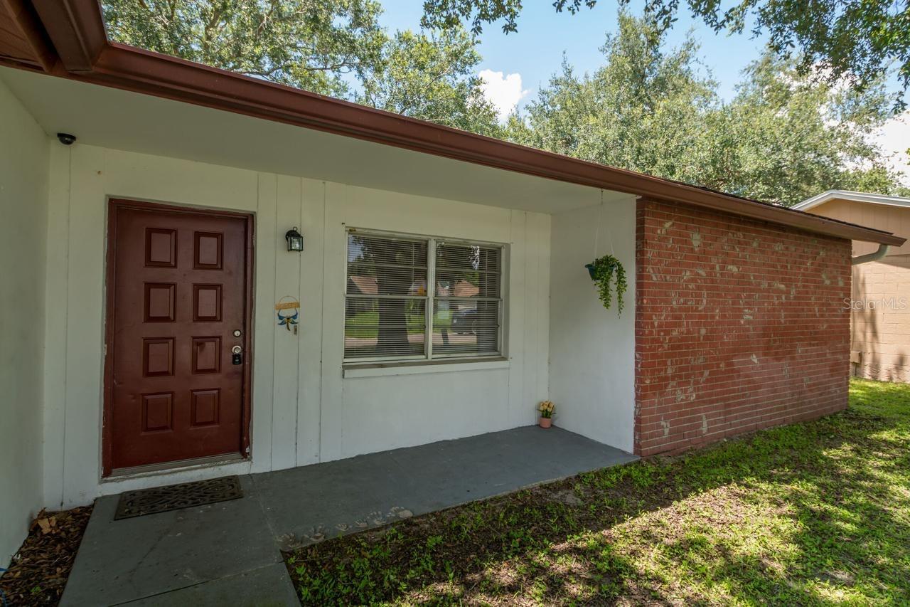1074 BRIDLEWOOD WAY — photo 2