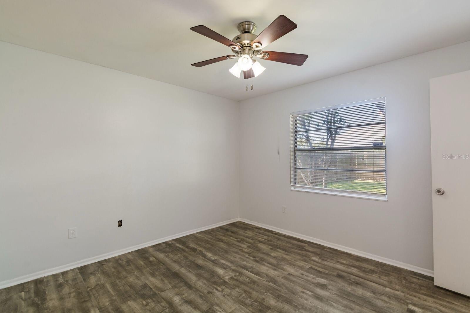 1074 BRIDLEWOOD WAY — photo 10