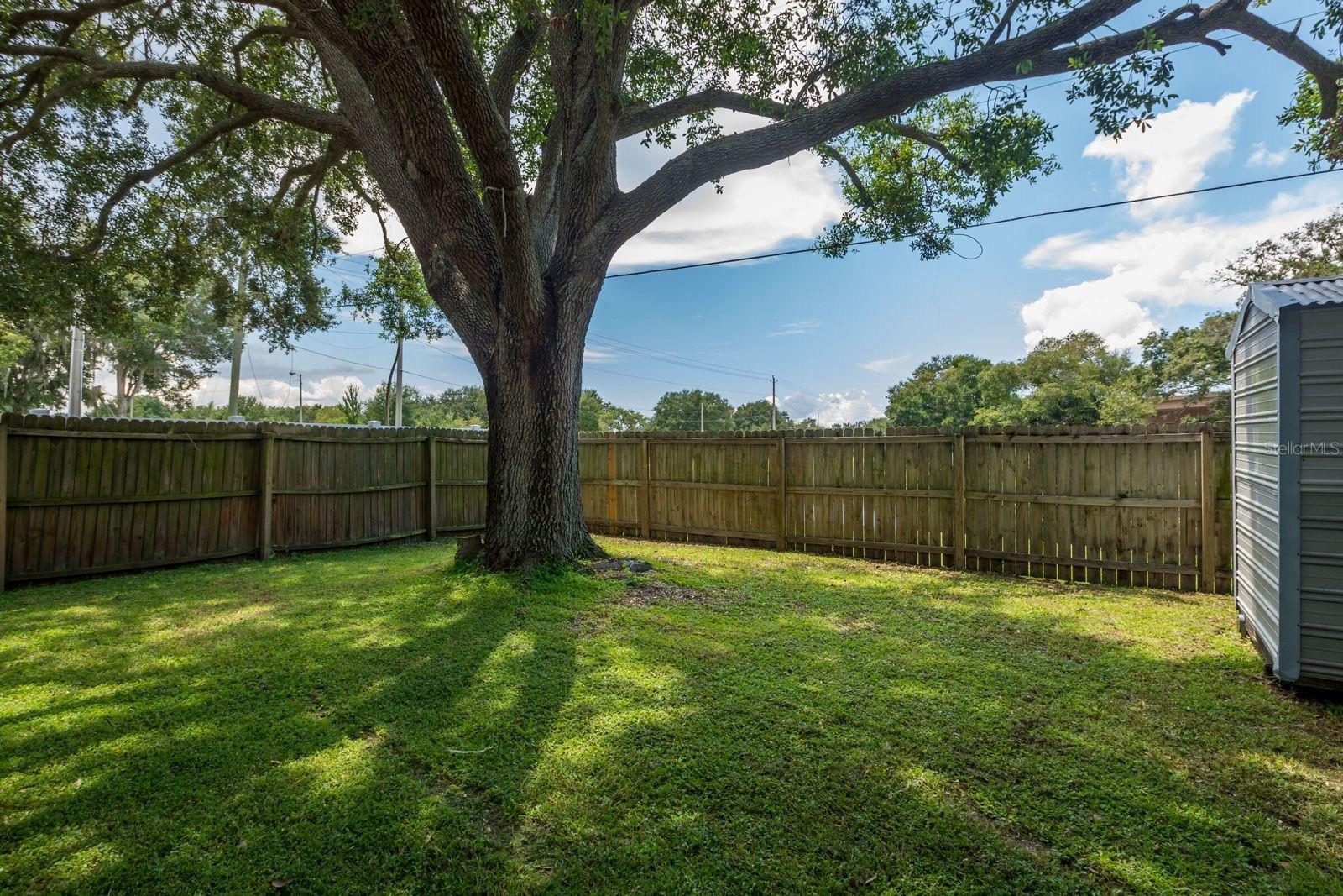 1074 BRIDLEWOOD WAY — photo 24