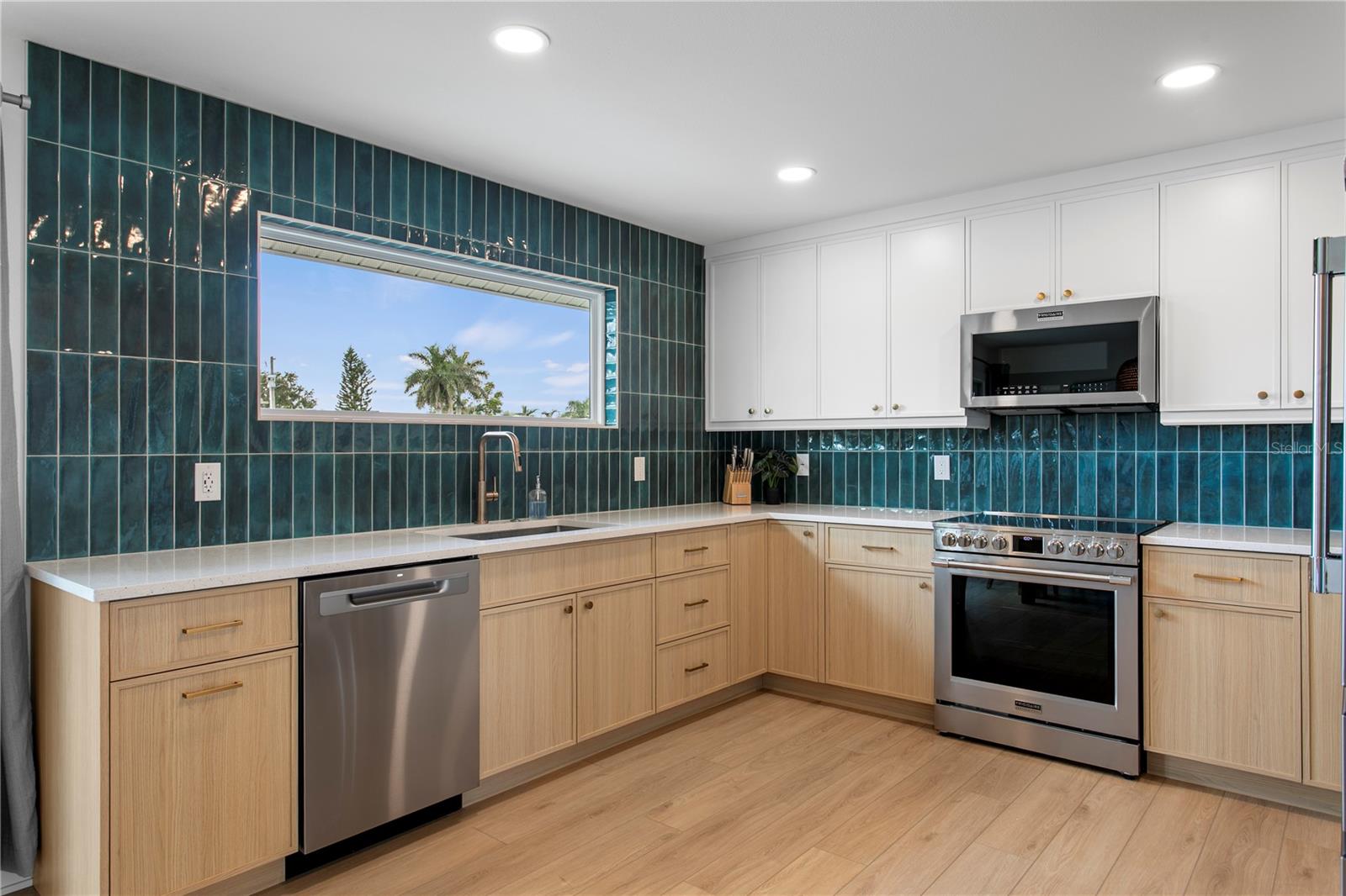 503 JANICE PL — photo 10