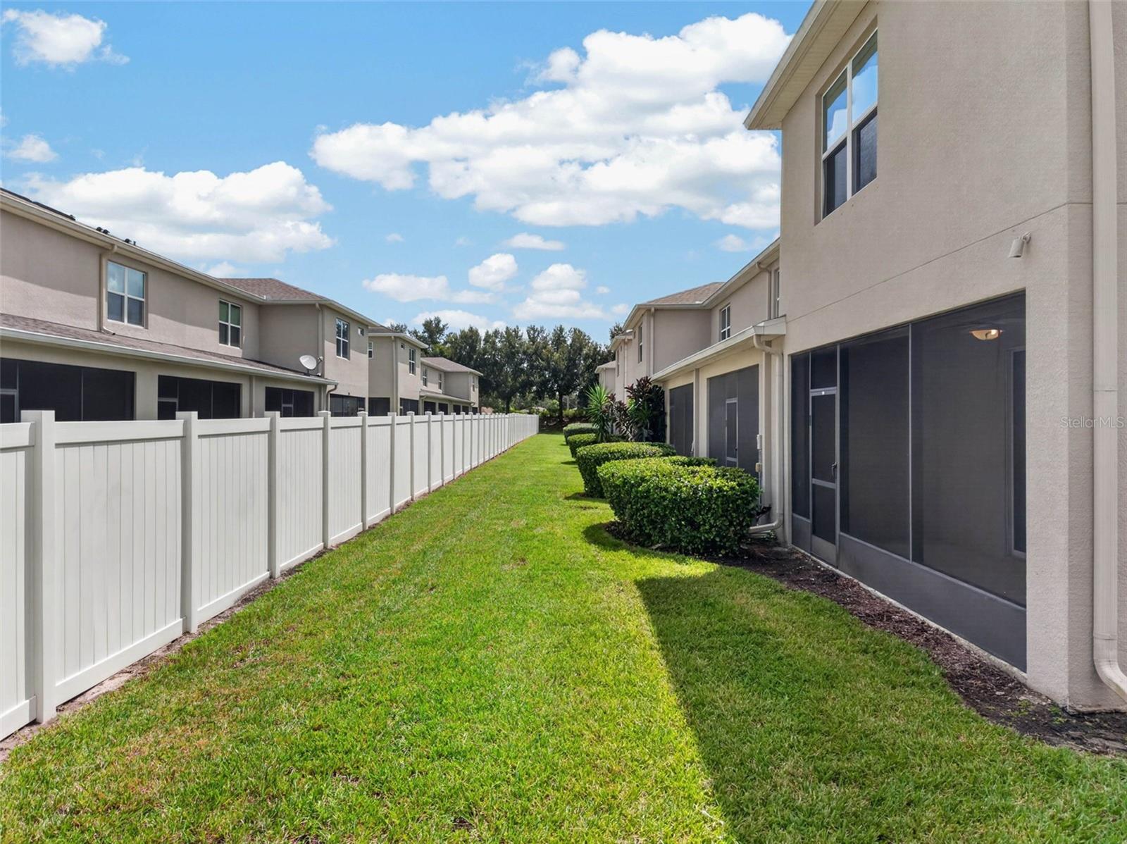 10406 ORCHID MIST CT — photo 37