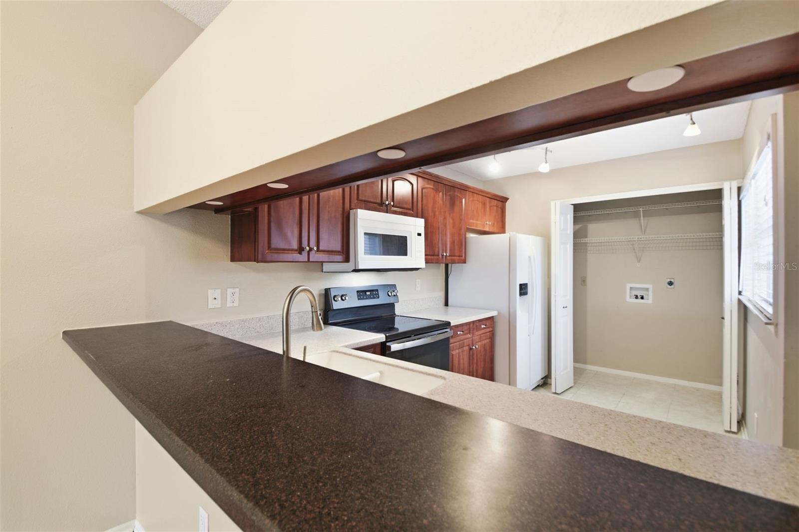 825 WATERSIDE LN — photo 14