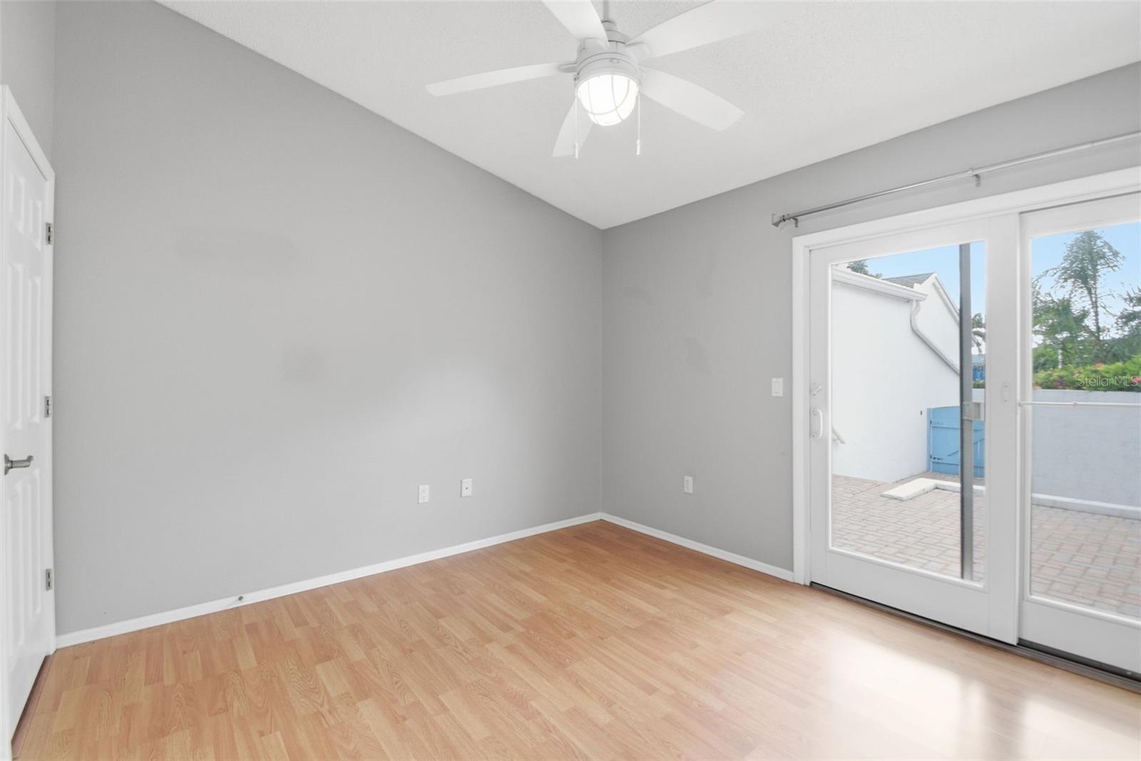 825 WATERSIDE LN — photo 21