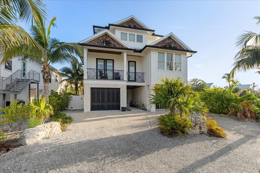 239 S HARBOR DR — photo 40