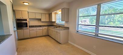 1512 PICARDY CIR — photo 11