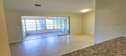 1512 PICARDY CIR — photo 8