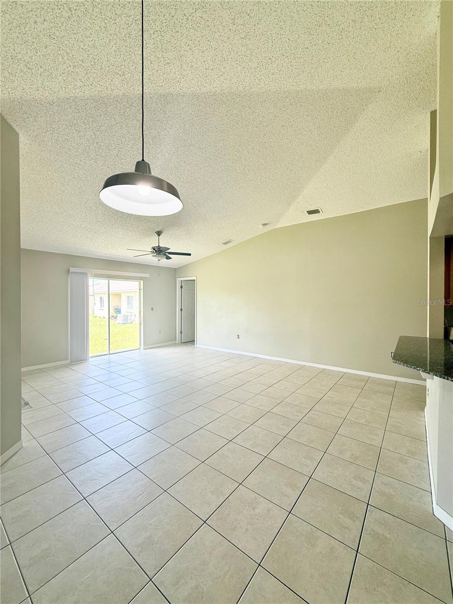6429 PINE TOP WAY — photo 6
