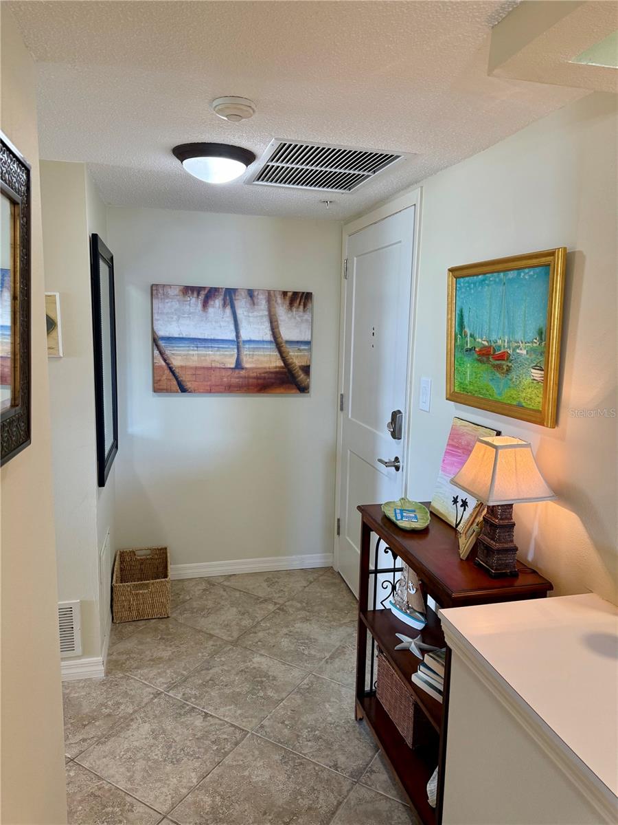 1700 BENJAMIN FRANKLIN DR #9E — photo 5