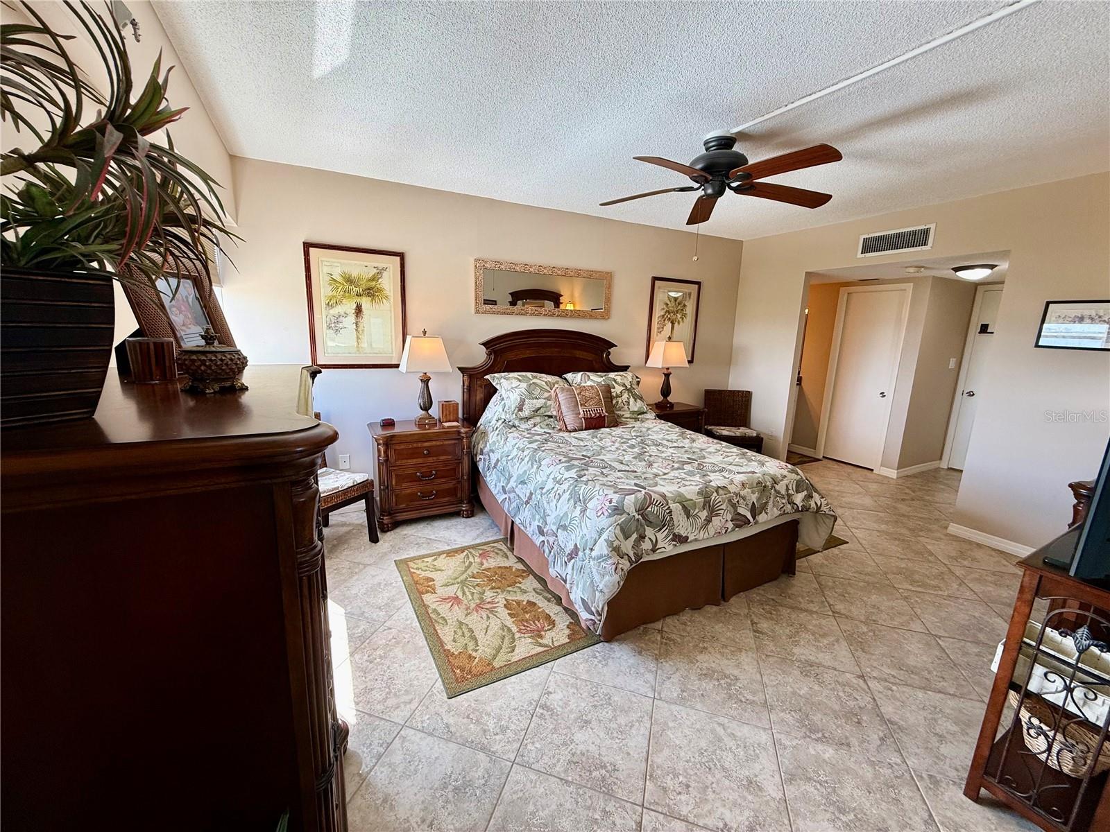 1700 BENJAMIN FRANKLIN DR #9E — photo 33