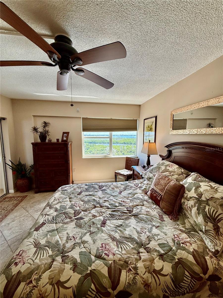1700 BENJAMIN FRANKLIN DR #9E — photo 35
