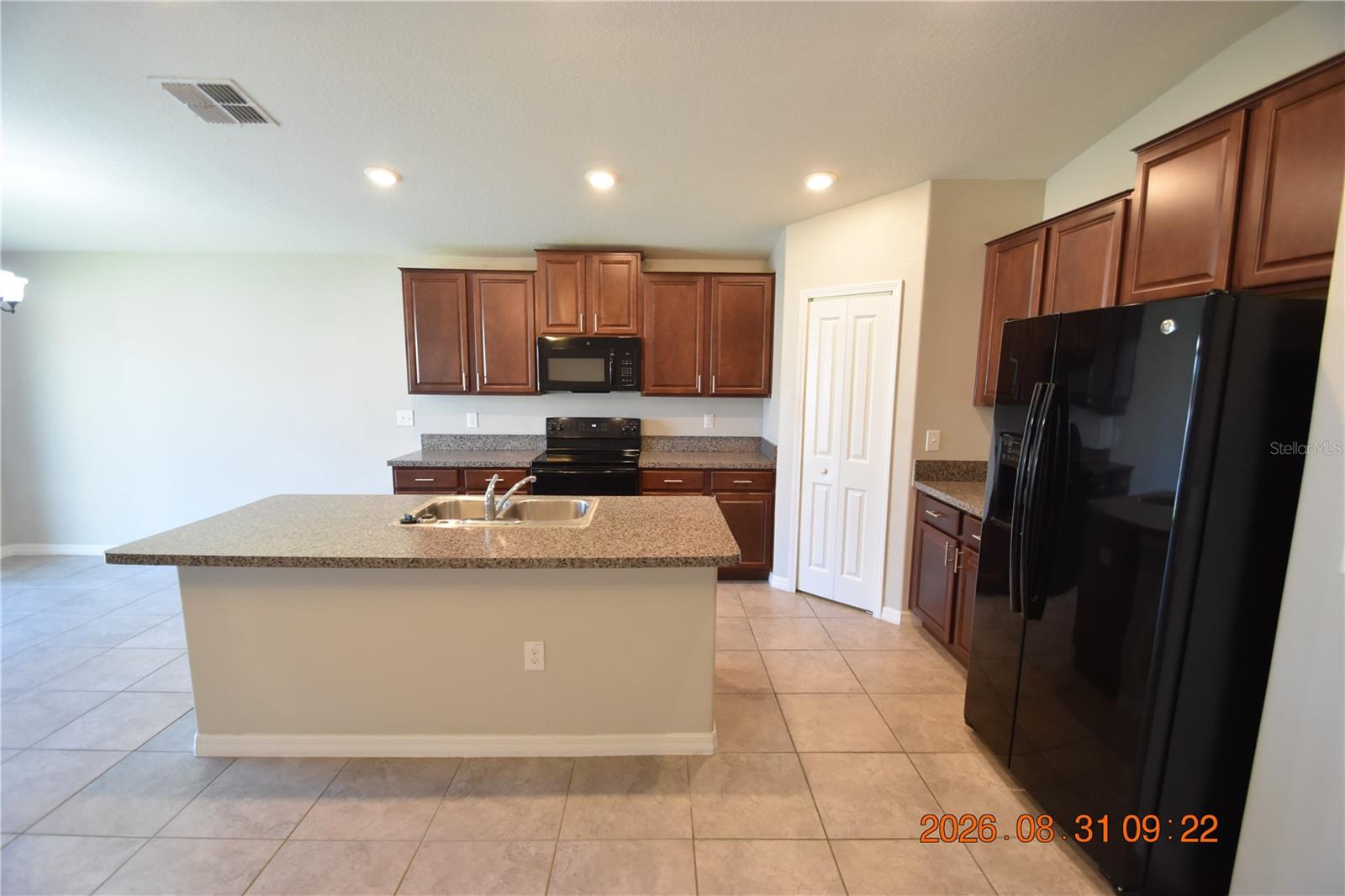 10106 ROSEMARY LEAF LN — photo 11