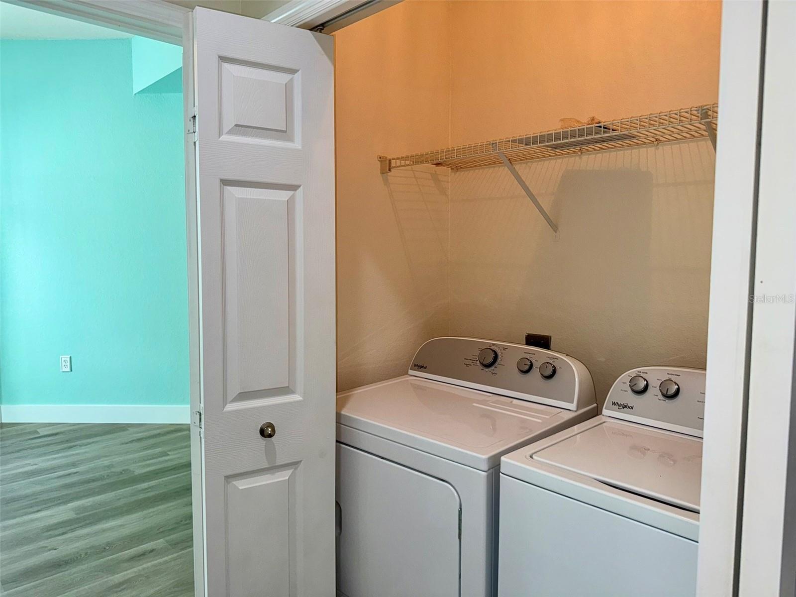 5152 NORTHRIDGE RD #302 — photo 21