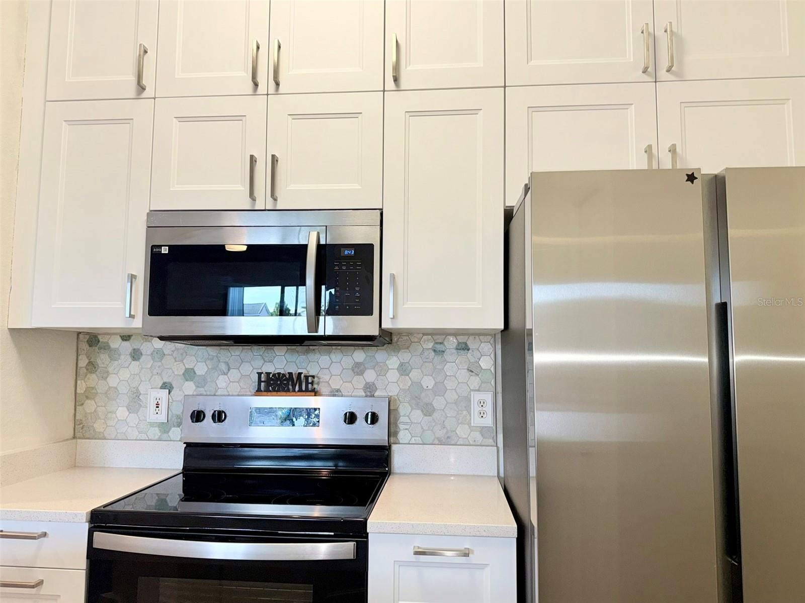 5152 NORTHRIDGE RD #302 — photo 11