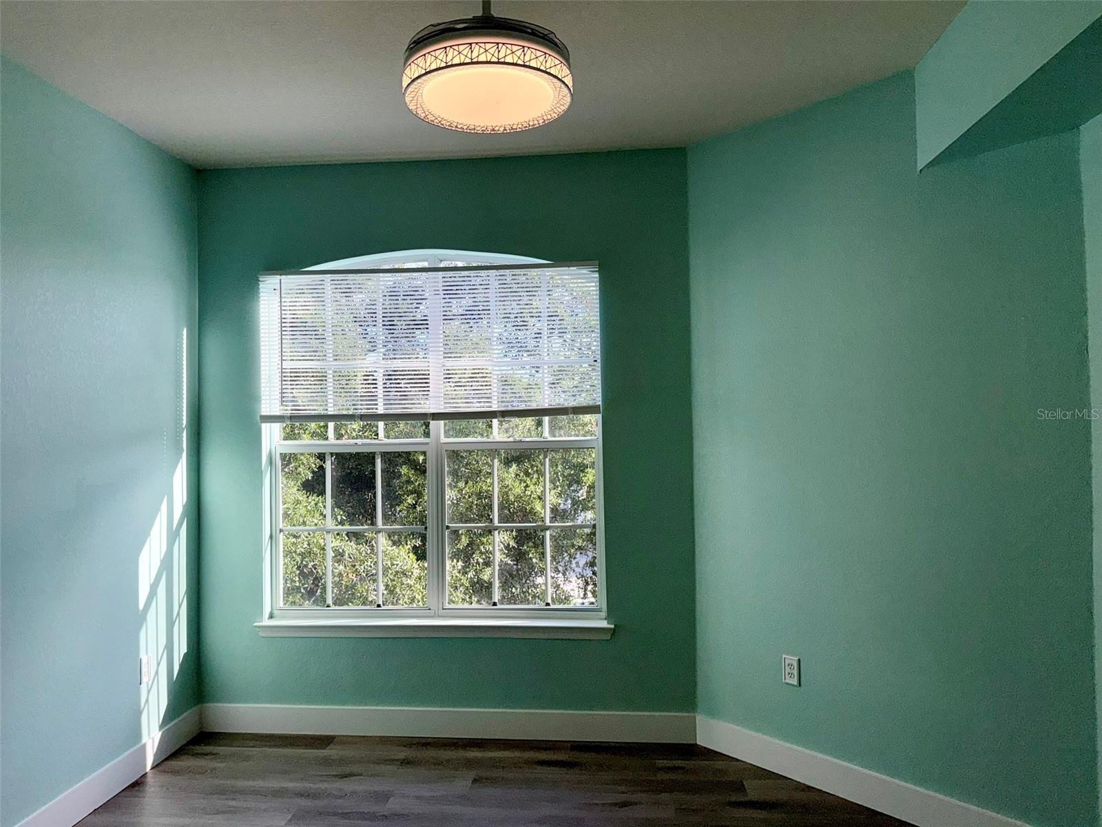 5152 NORTHRIDGE RD #302 — photo 23