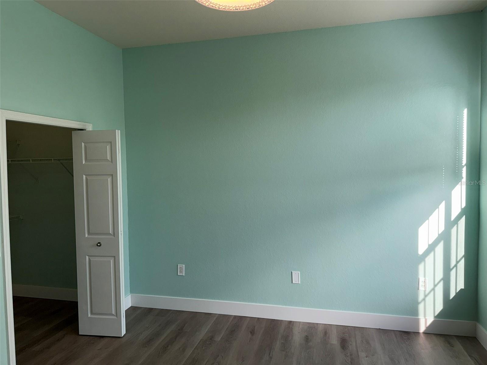 5152 NORTHRIDGE RD #302 — photo 24