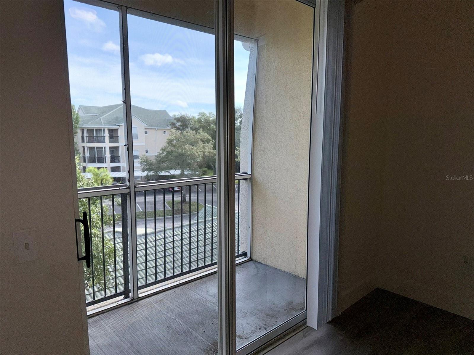 5152 NORTHRIDGE RD #302 — photo 15