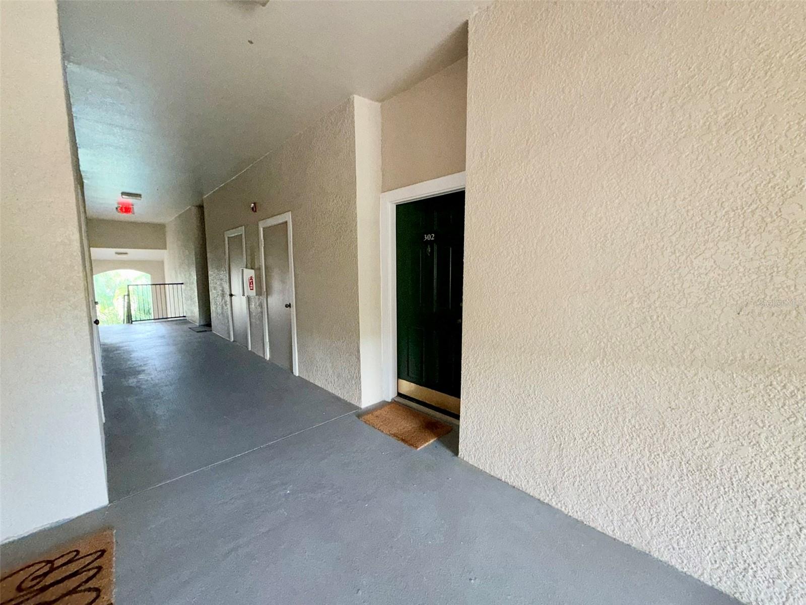 5152 NORTHRIDGE RD #302 — photo 29