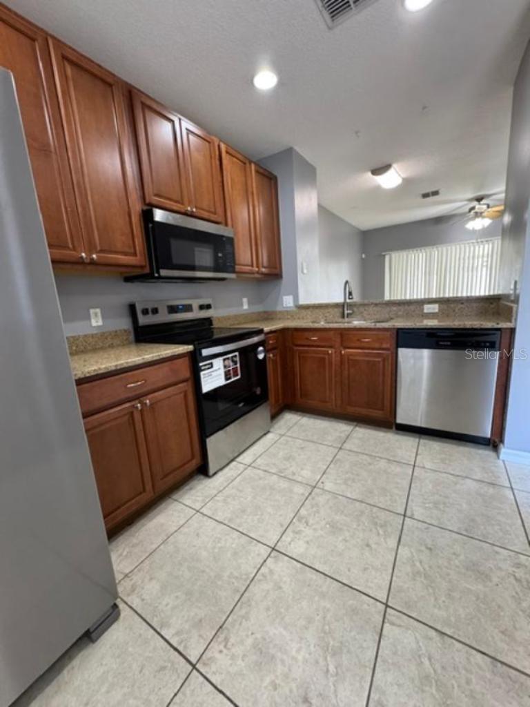 8542 BRUSHLEAF WAY — photo 7