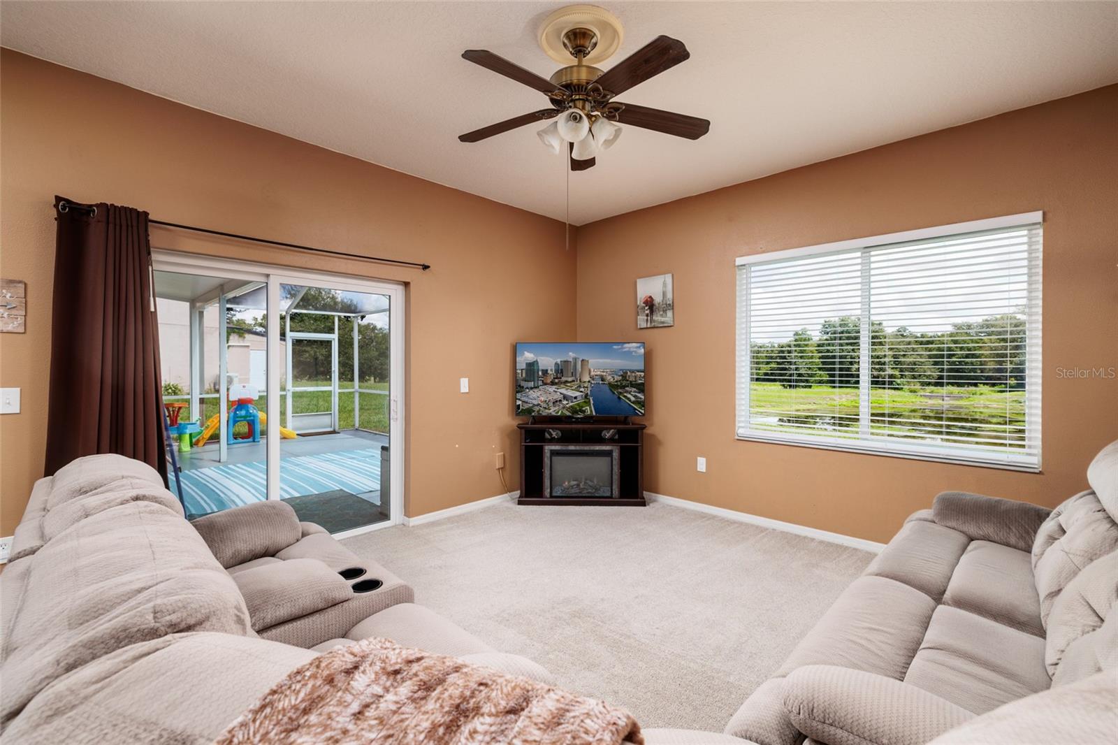 3513 PINE TOP DR — photo 21