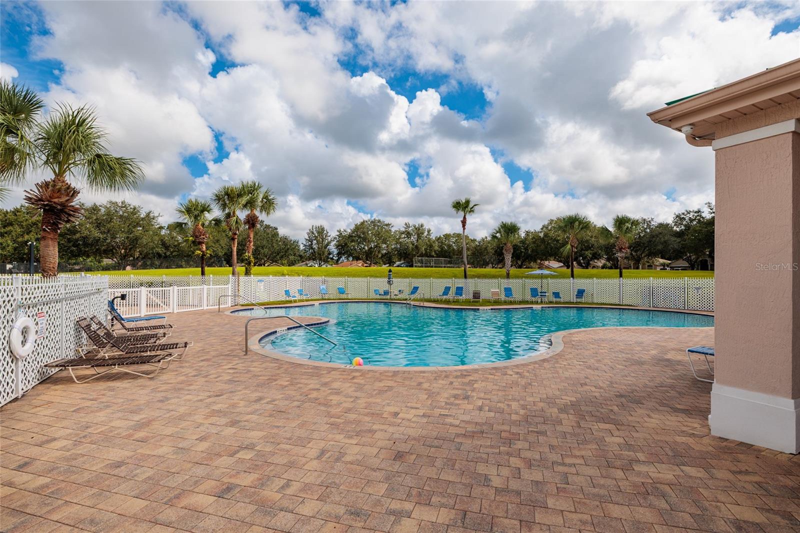 3513 PINE TOP DR — photo 40