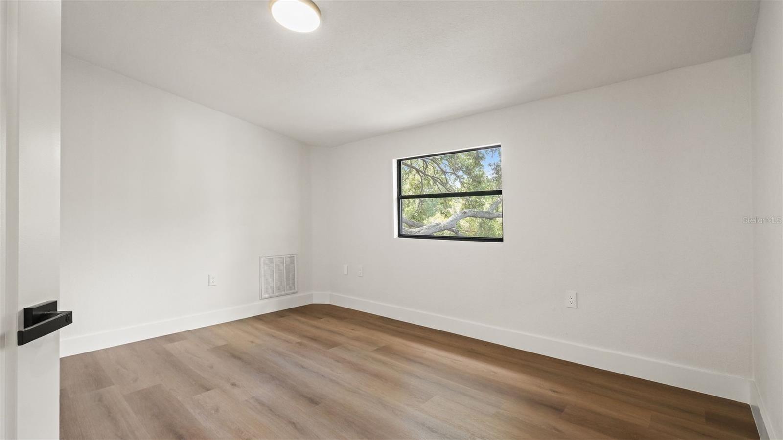 3415 W BARCELONA ST — photo 32