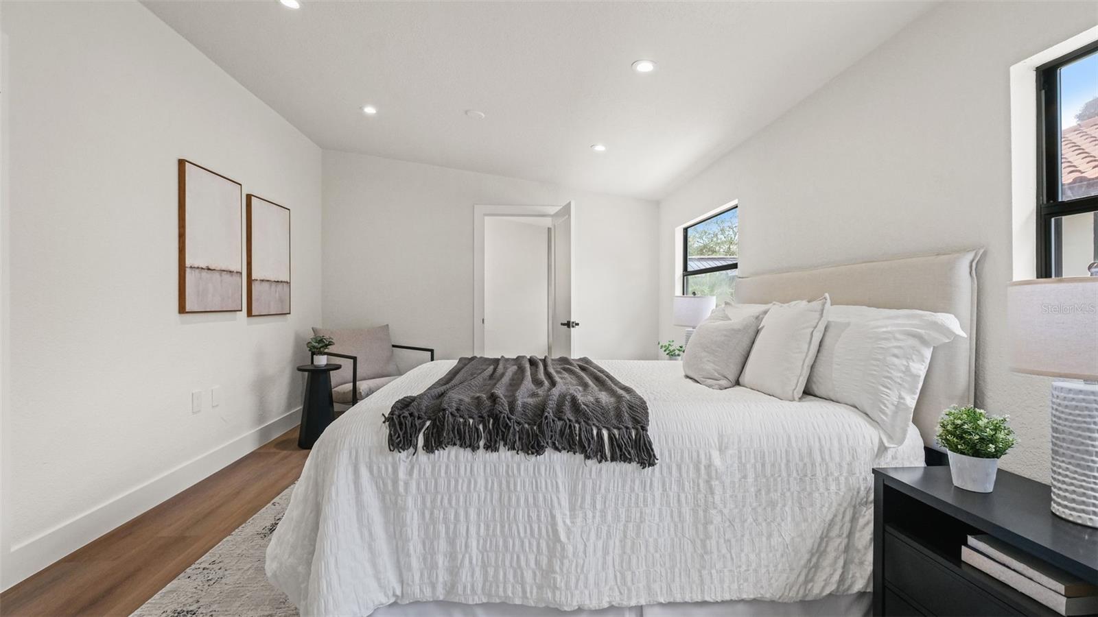 3415 W BARCELONA ST — photo 36
