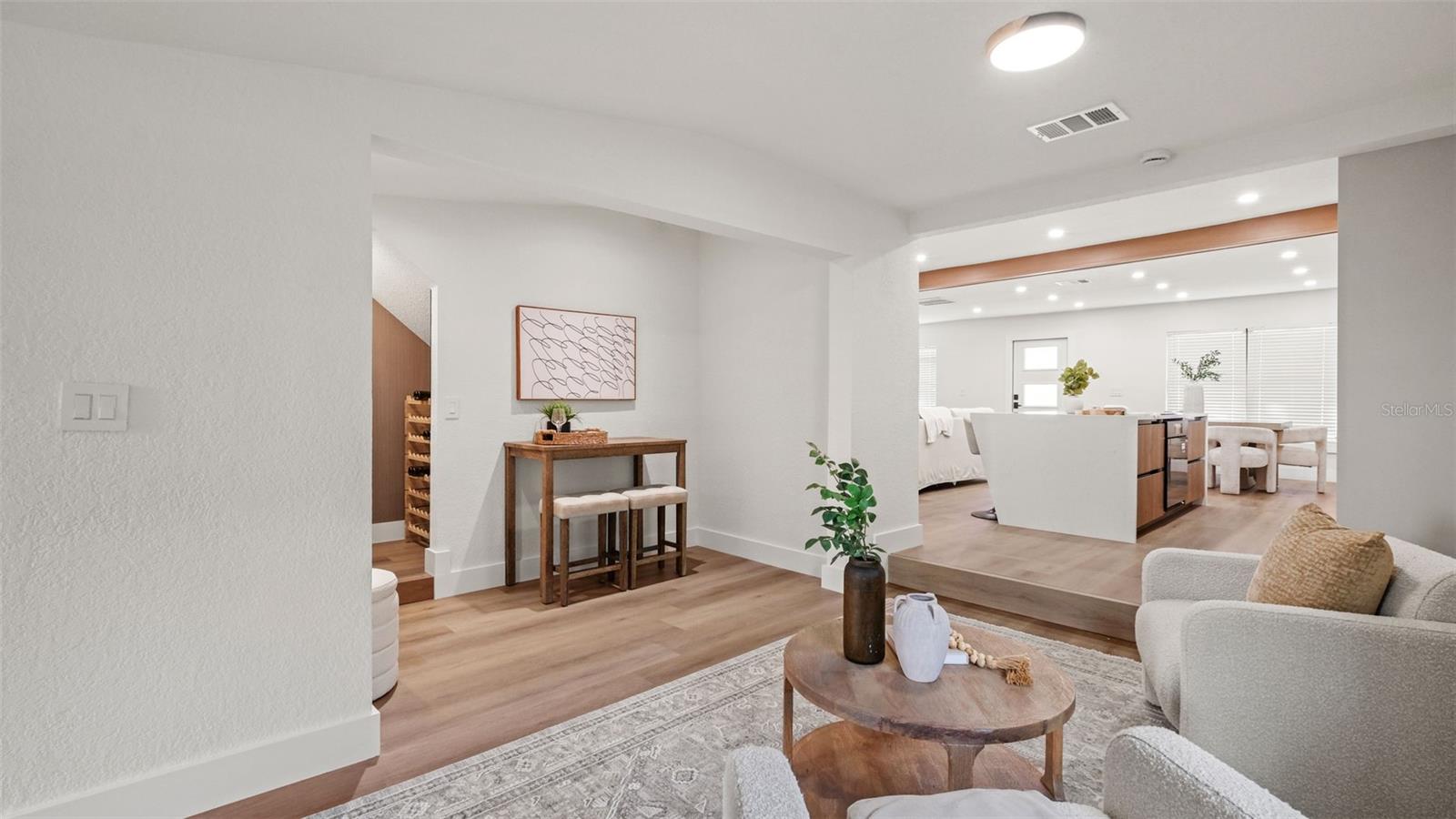 3415 W BARCELONA ST — photo 9