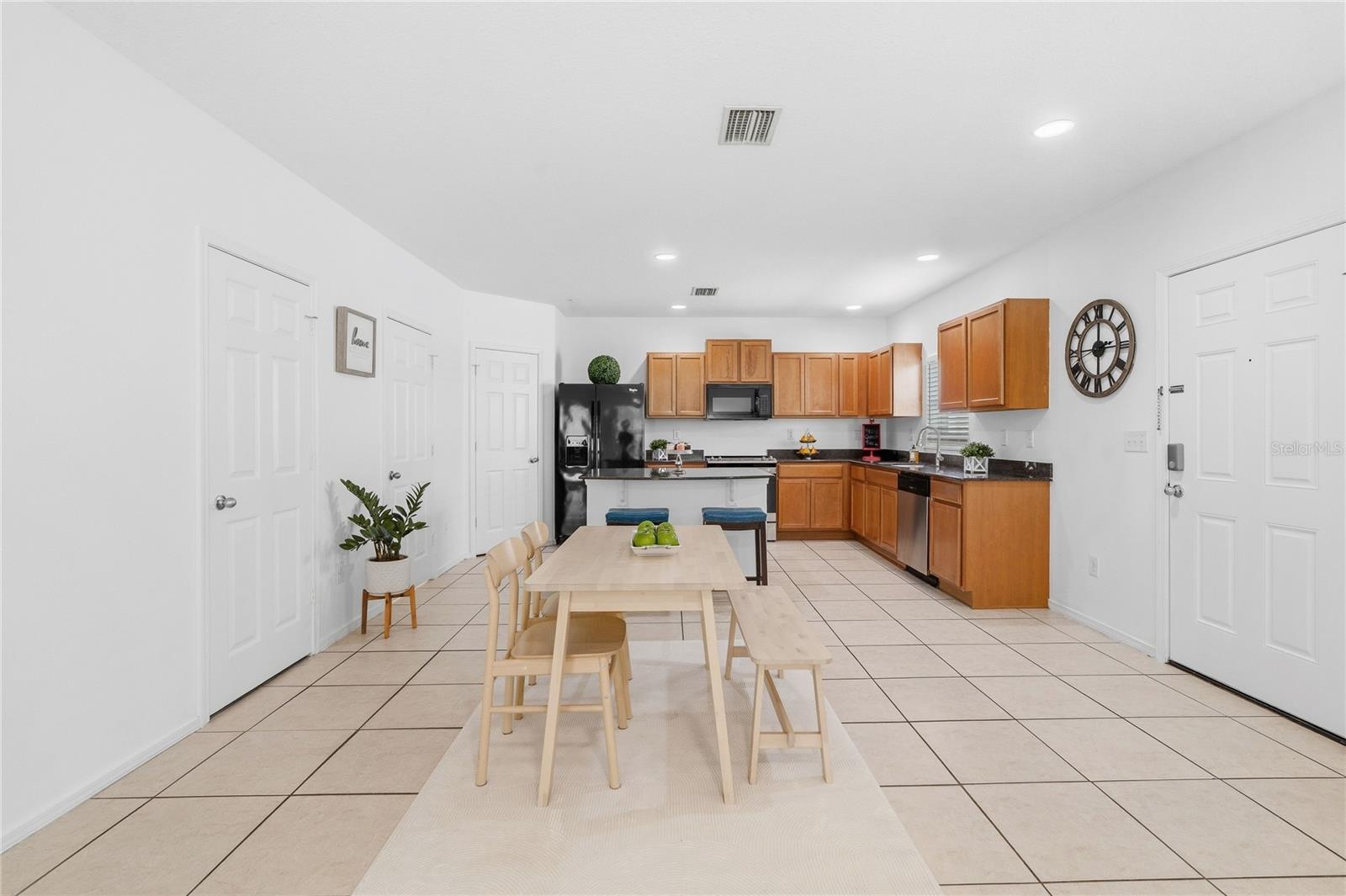 4652 CHATTERTON WAY — photo 5
