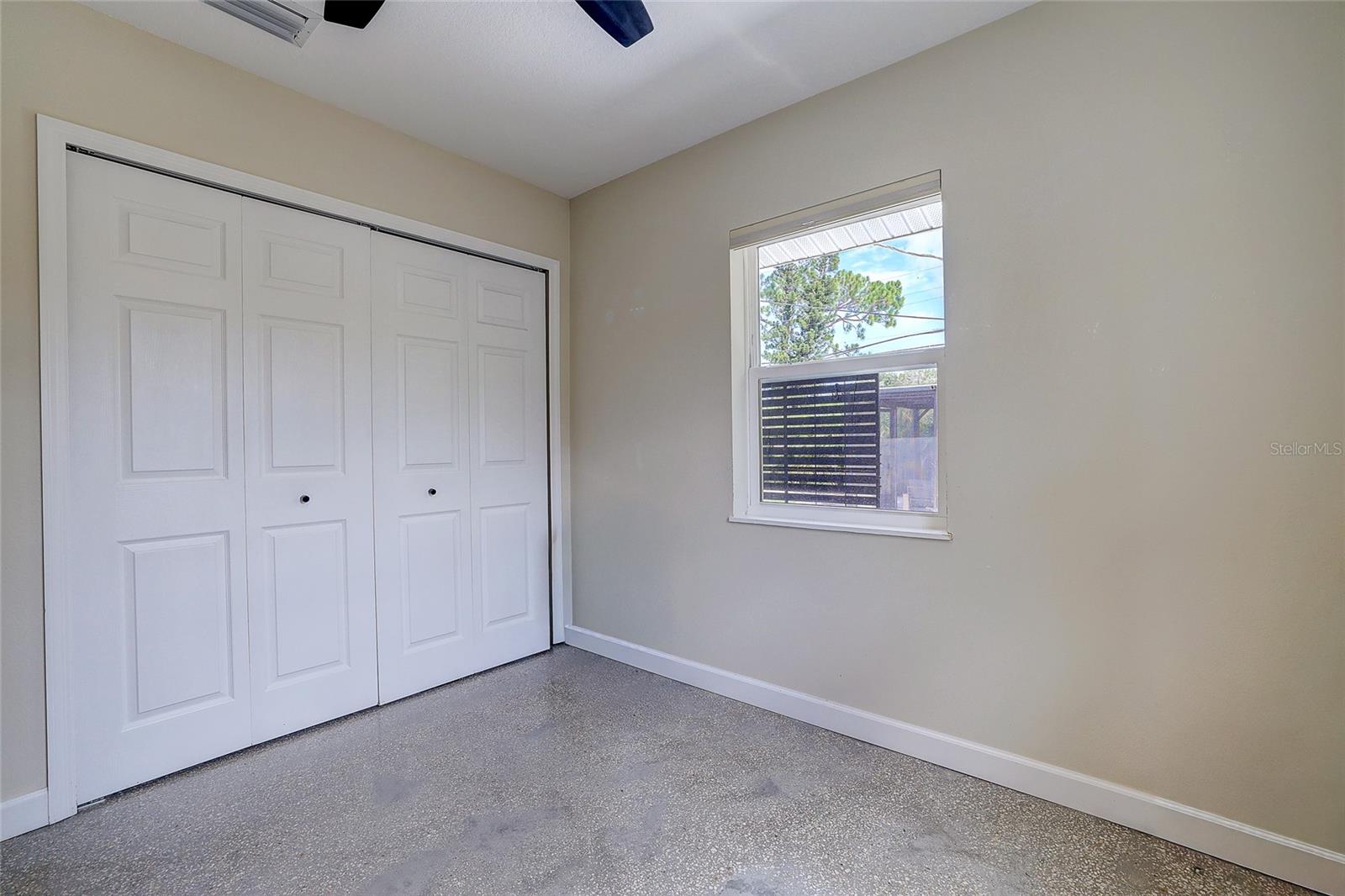 2121 PALM TER — photo 19