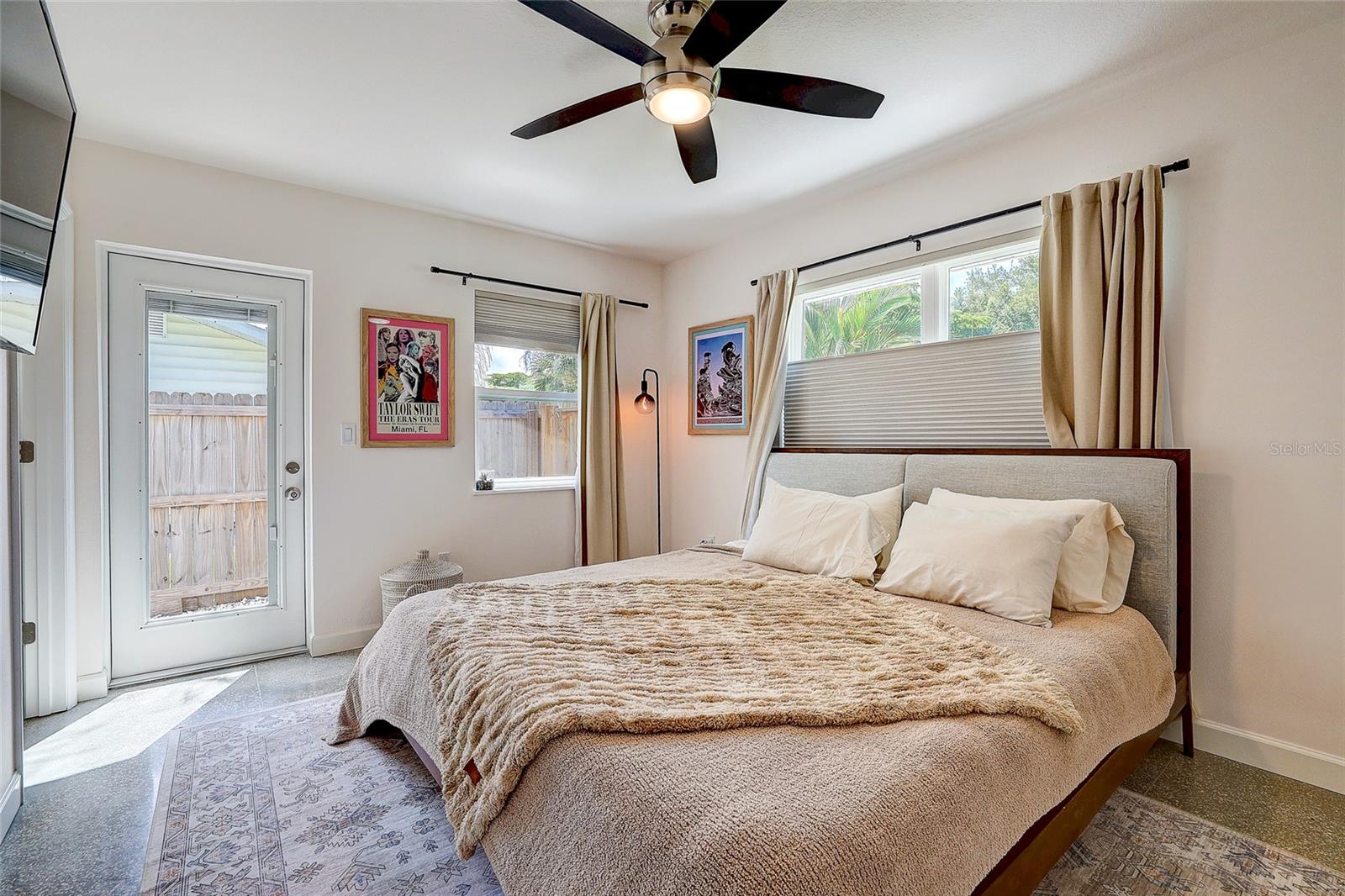 2121 PALM TER — photo 14